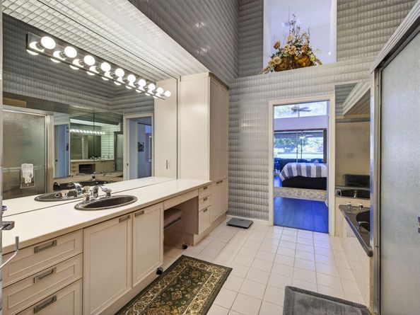 6185 Greenspointe Drive, Boynton Beach FL 33437