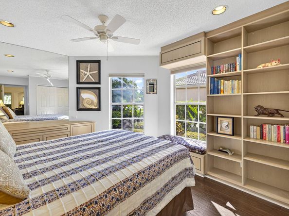 6185 Greenspointe Drive, Boynton Beach FL 33437