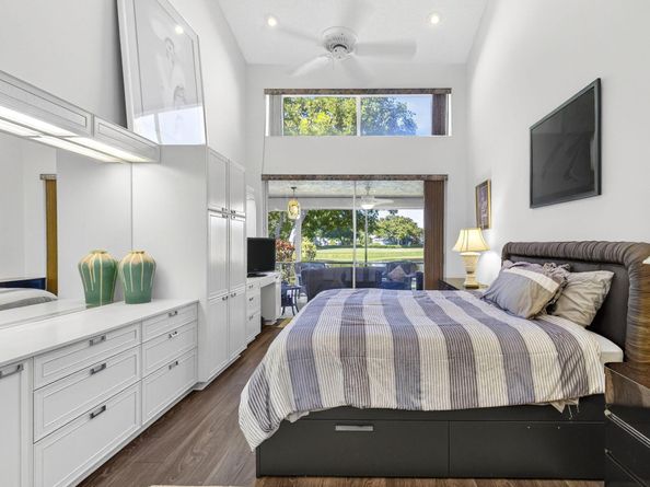 6185 Greenspointe Drive, Boynton Beach FL 33437