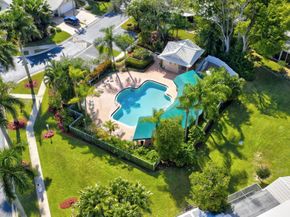 6185 Greenspointe Drive, Boynton Beach FL 33437