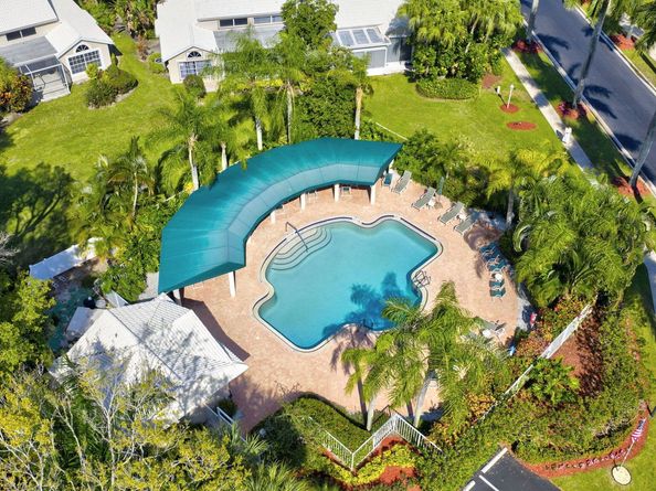 6185 Greenspointe Drive, Boynton Beach FL 33437