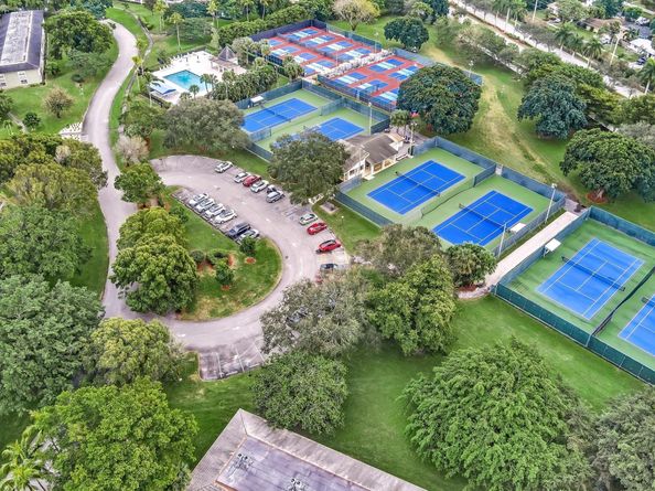 1606 Abaco Dr H3, Coconut Creek FL 33066