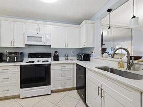 15324 Lakes Of Delray Boulevard 105, Delray Beach FL 33484