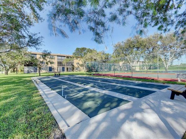 15324 Lakes Of Delray Boulevard 105, Delray Beach FL 33484