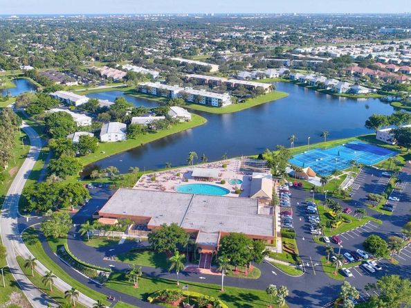 15324 Lakes Of Delray Boulevard 105, Delray Beach FL 33484