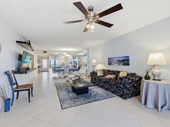 15324 Lakes Of Delray Boulevard 105, Delray Beach FL 33484