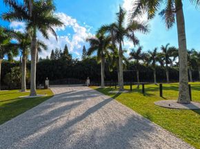 14225 43rd Road N, Loxahatchee FL 33470