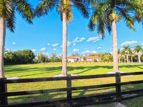 14225 43rd Road N, Loxahatchee FL 33470