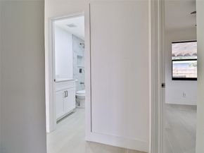 2820 NE 9th Ter, Pompano Beach FL 33064