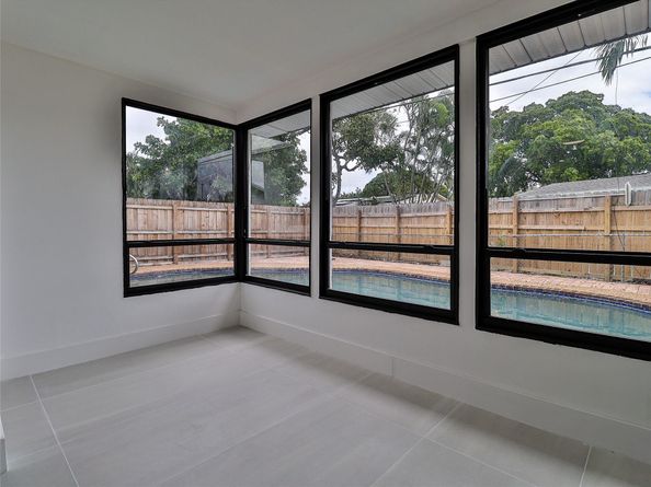 2820 NE 9th Ter, Pompano Beach FL 33064