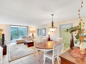 7300 Lake Cir Drive 301, Margate FL 33063