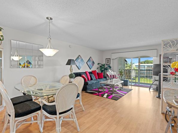 14360 Strathmore Lane 404, Delray Beach FL 33446