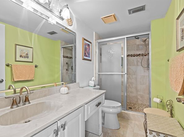 14360 Strathmore Lane 404, Delray Beach FL 33446