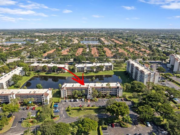 14360 Strathmore Lane 404, Delray Beach FL 33446