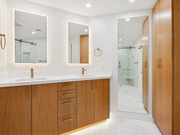 511 SE 5th Ave 1204, Fort Lauderdale FL 33301