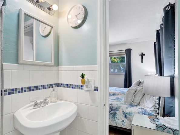 3640 SW 21st Ct, Fort Lauderdale FL 33312