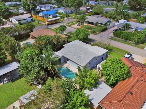 3640 SW 21st Ct, Fort Lauderdale FL 33312