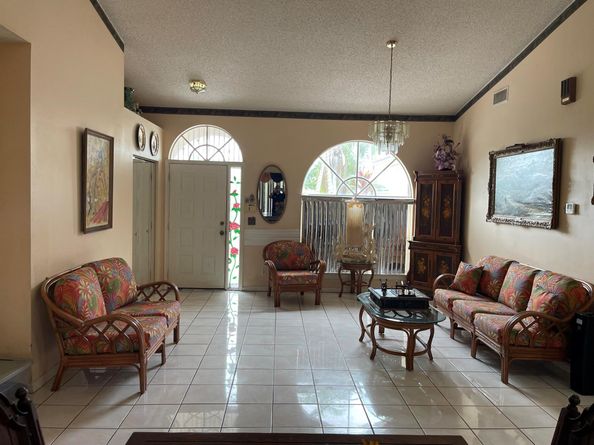 6074 Terra Rosa Circle, Boynton Beach FL 33472