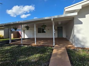 8571 NW 16th St, Pembroke Pines FL 33024