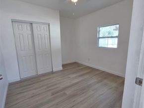 8571 NW 16th St, Pembroke Pines FL 33024