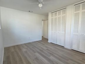 8571 NW 16th St, Pembroke Pines FL 33024