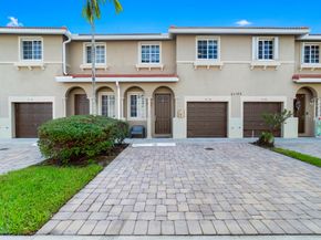 21105 NW 14th Place 438, Miami Gardens FL 33169