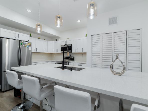 21105 NW 14th Place 438, Miami Gardens FL 33169