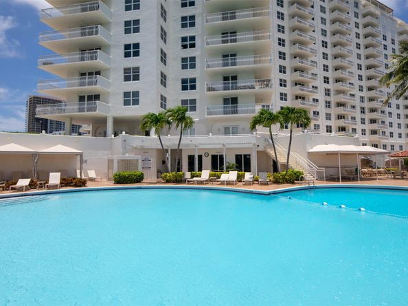 1 Las Olas Circle 1205, Fort Lauderdale FL 33316