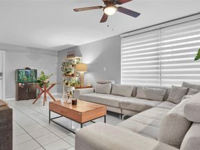 20033 SW 123rd Dr, Miami FL 33177