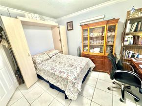 7140 Custer St, Hollywood FL 33024