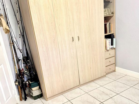 7140 Custer St, Hollywood FL 33024