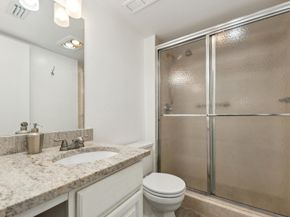 3186 Via Poinciana 115, Lake Worth FL 33467