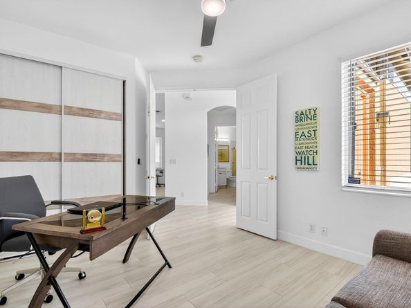 8099 Bellafiore Way, Boynton Beach FL 33472