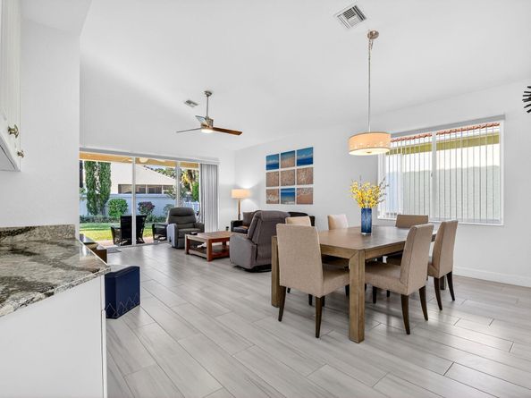 8099 Bellafiore Way, Boynton Beach FL 33472