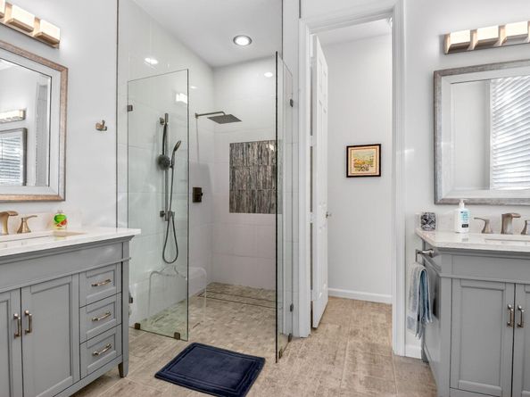 8099 Bellafiore Way, Boynton Beach FL 33472