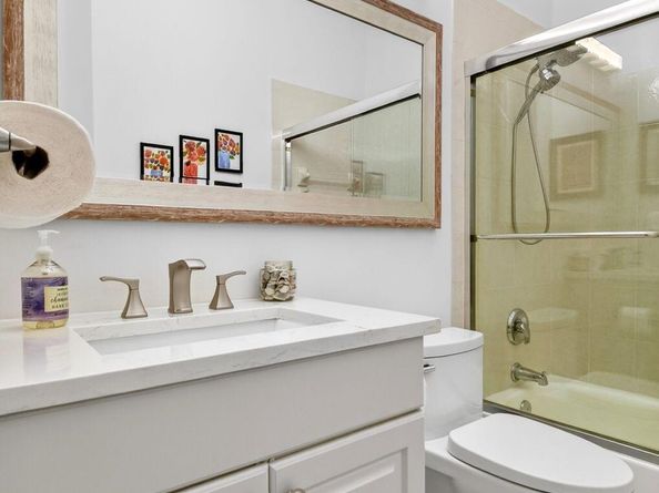 8099 Bellafiore Way, Boynton Beach FL 33472