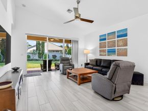 8099 Bellafiore Way, Boynton Beach FL 33472