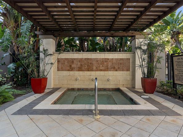 2421 NE 65th St 617, Fort Lauderdale FL 33308