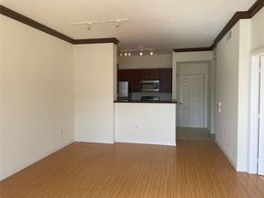 2421 NE 65th St 617, Fort Lauderdale FL 33308