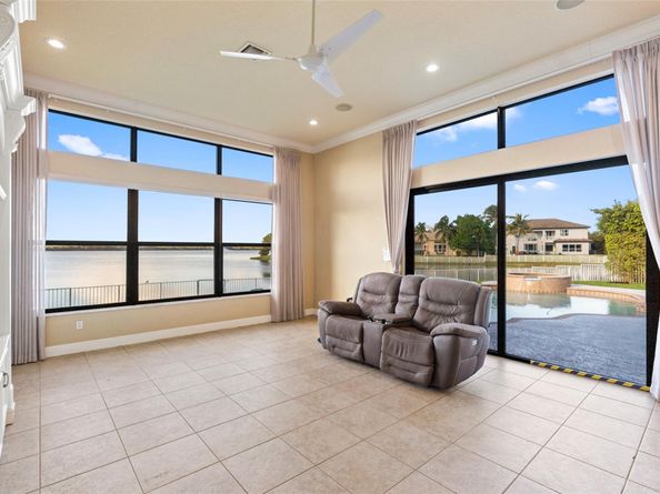 18622 SW 41st St, Miramar FL 33029