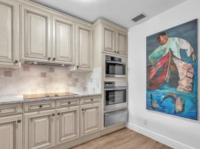 146 Village Circle, Jupiter FL 33458