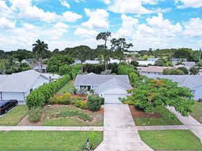 146 Village Circle, Jupiter FL 33458