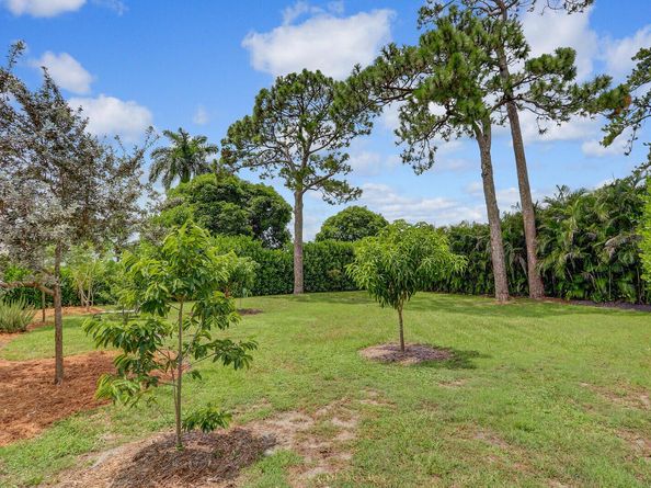 146 Village Circle, Jupiter FL 33458