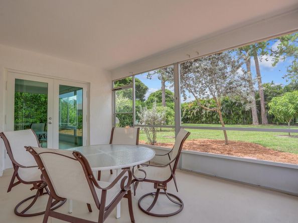 146 Village Circle, Jupiter FL 33458