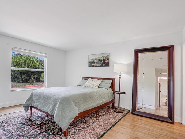 146 Village Circle, Jupiter FL 33458