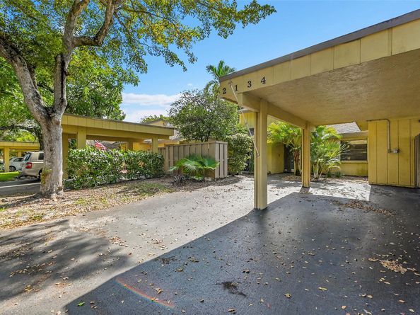 2134 Deer Creek Woodlands Way, Deerfield Beach FL 33442