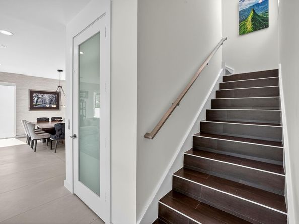 2401 N Atlantic Blvd, Fort Lauderdale FL 33305