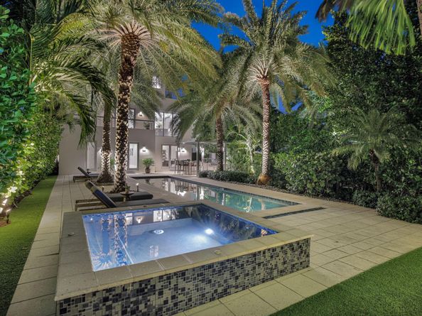 2401 N Atlantic Blvd, Fort Lauderdale FL 33305