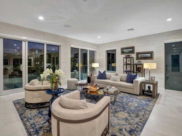 2401 N Atlantic Blvd, Fort Lauderdale FL 33305