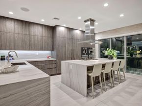 2401 N Atlantic Blvd, Fort Lauderdale FL 33305